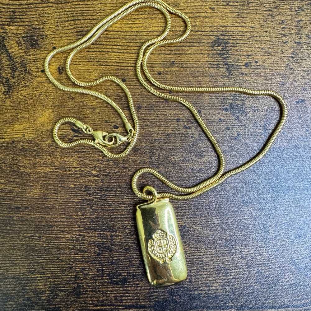 Liz Claiborne Gold Tone Necklace Rectangular Coat of Arms Laurel Crest Pendant